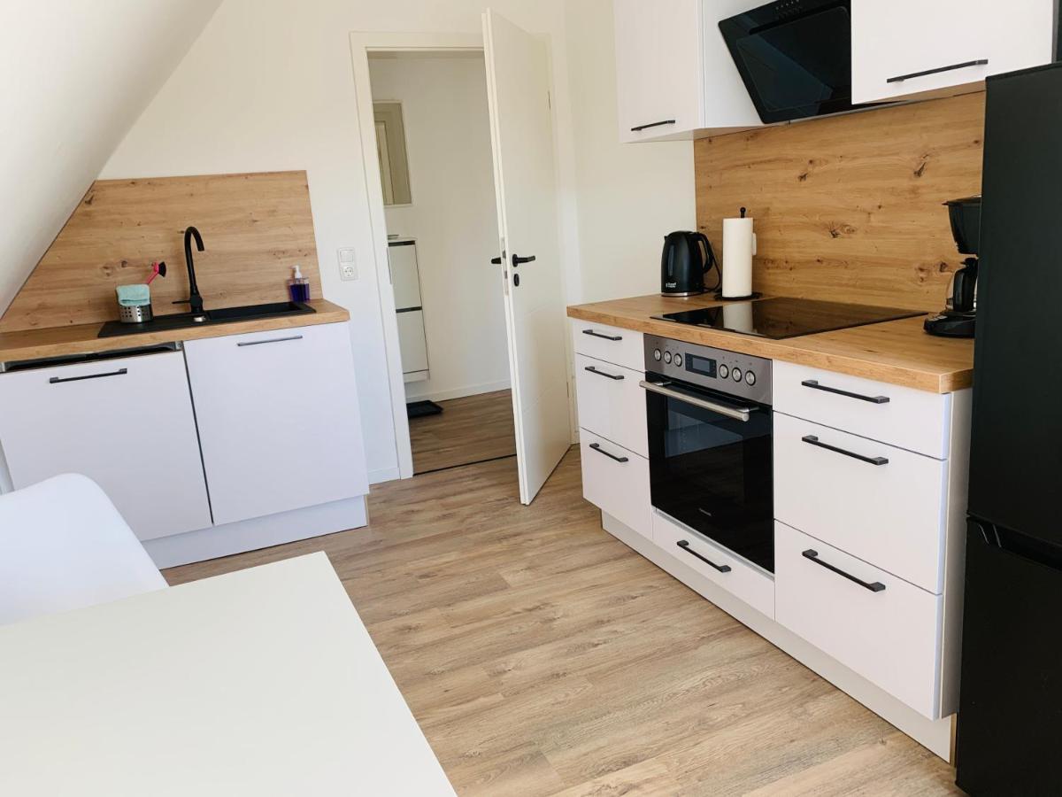 LIVING Kernsanierte Ferienwohnungen - Gemütlich - Netflix - Voll ausgestattet Brunsbuttel Exterior foto