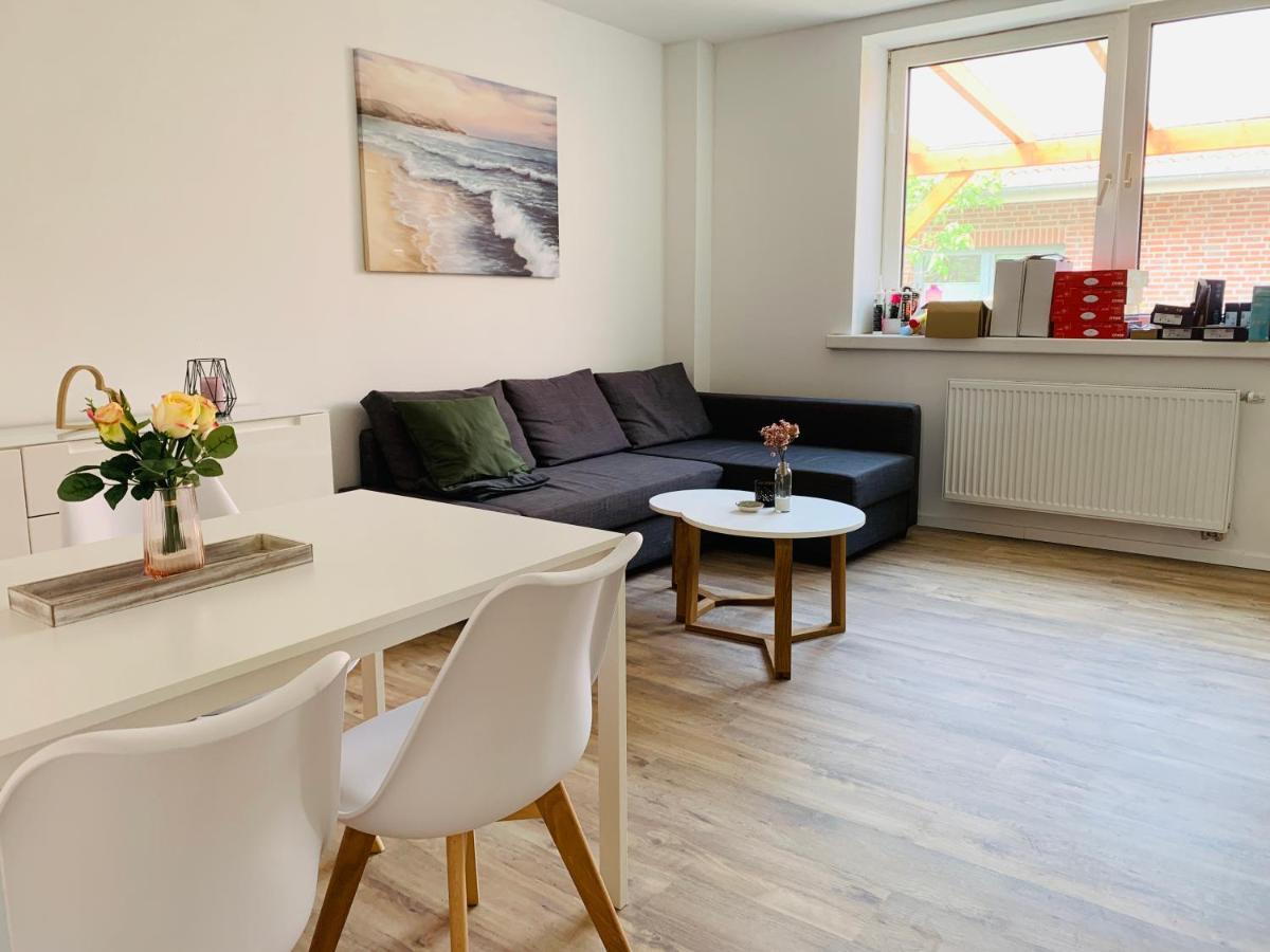 LIVING Kernsanierte Ferienwohnungen - Gemütlich - Netflix - Voll ausgestattet Brunsbuttel Exterior foto